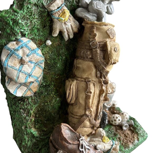 Set of Vintage Resin Relief Golf Themed Bookends - Picture 8 of 8